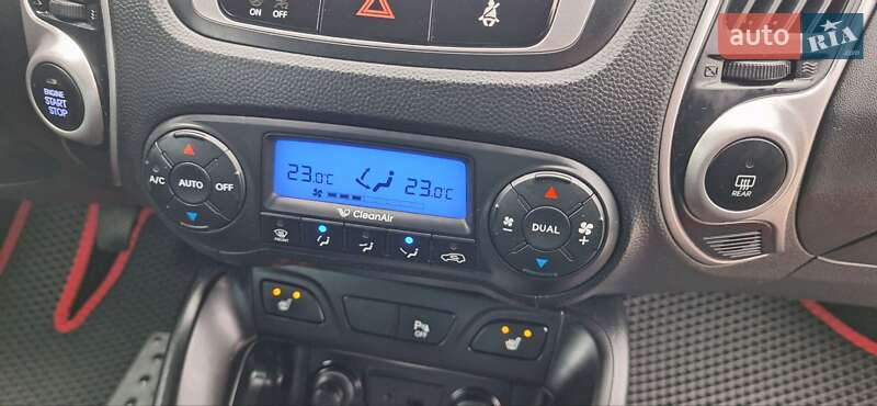 Внедорожник / Кроссовер Hyundai ix35 2014 в Новоархангельске