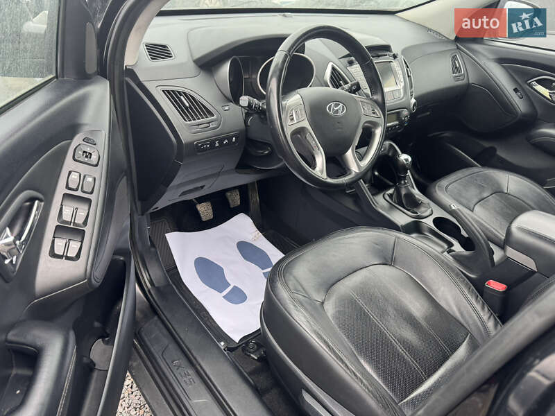 Внедорожник / Кроссовер Hyundai ix35 2010 в Тернополе фото 8 Внедорожник / Кроссовер Hyundai ix35 2010 в Тернополе