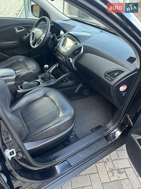 Внедорожник / Кроссовер Hyundai ix35 2014 в Ровно