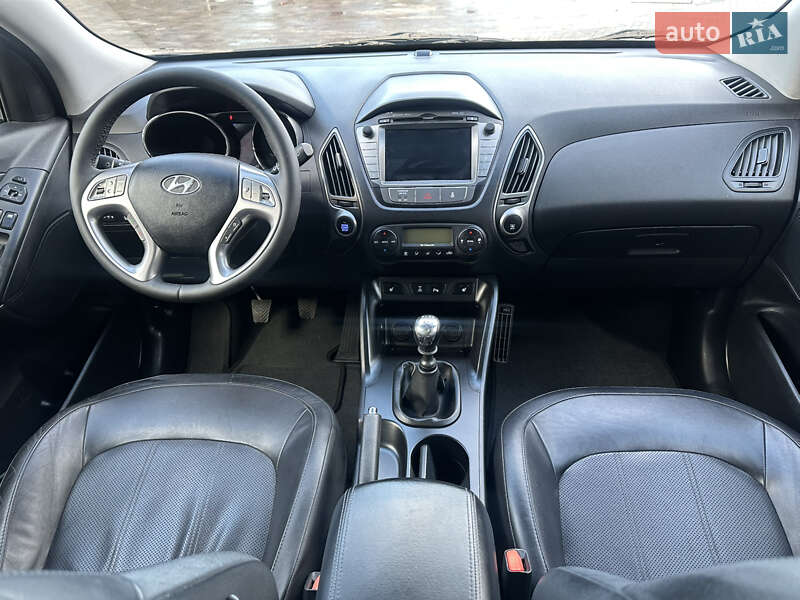 Внедорожник / Кроссовер Hyundai ix35 2014 в Ровно