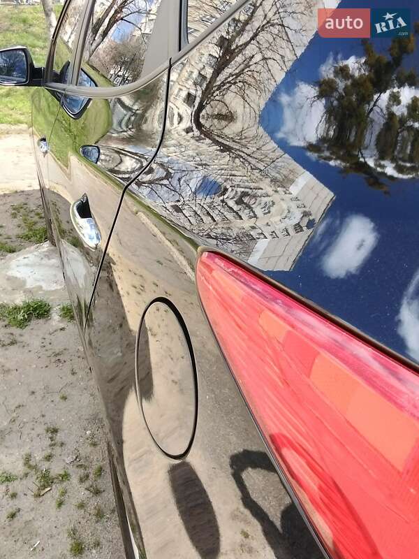 Внедорожник / Кроссовер Hyundai ix35 2012 в Харькове