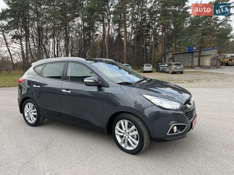 Позашляховик / Кросовер Hyundai ix35 2011 в Радивиліві