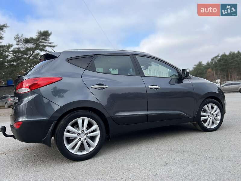 Позашляховик / Кросовер Hyundai ix35 2011 в Радивиліві