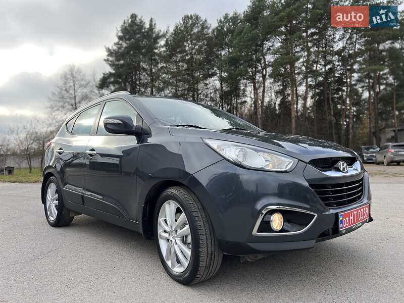 Позашляховик / Кросовер Hyundai ix35 2011 в Радивиліві