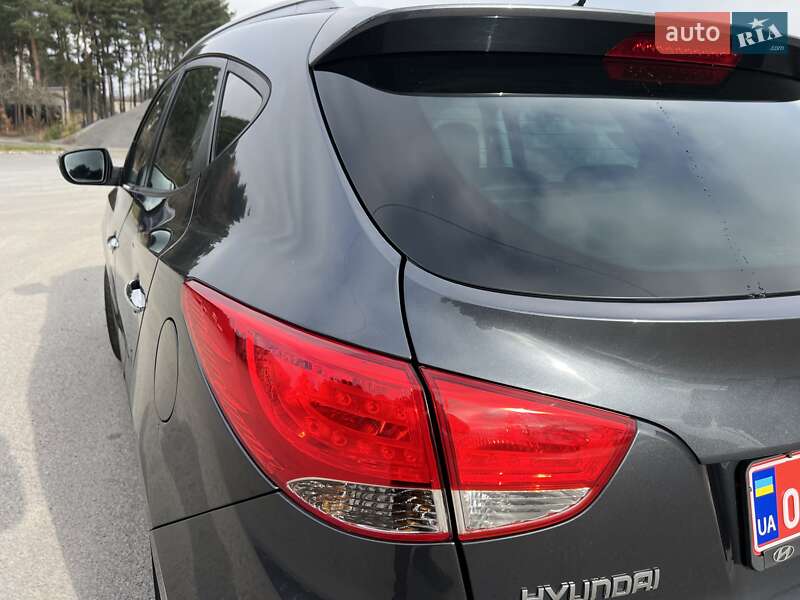 Позашляховик / Кросовер Hyundai ix35 2011 в Радивиліві