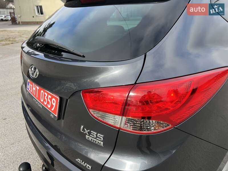 Позашляховик / Кросовер Hyundai ix35 2011 в Радивиліві