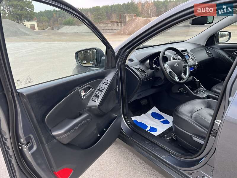 Позашляховик / Кросовер Hyundai ix35 2011 в Радивиліві