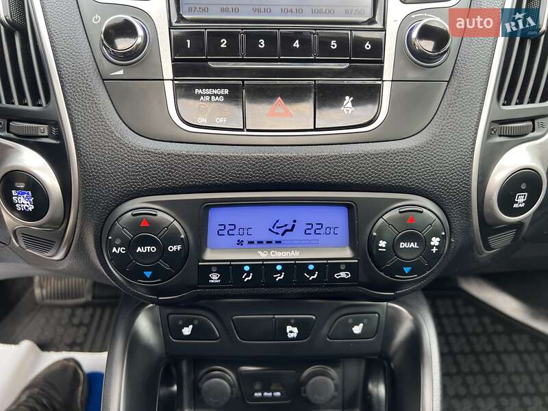 Позашляховик / Кросовер Hyundai ix35 2011 в Радивиліві