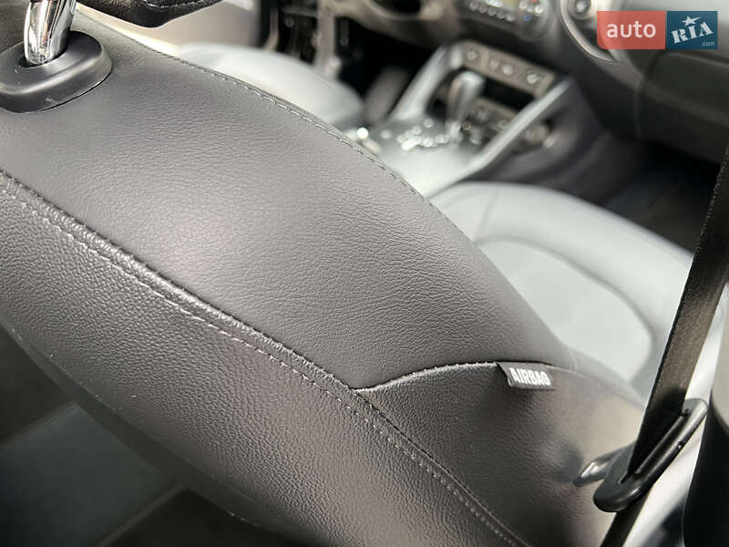 Позашляховик / Кросовер Hyundai ix35 2014 в Луцьку