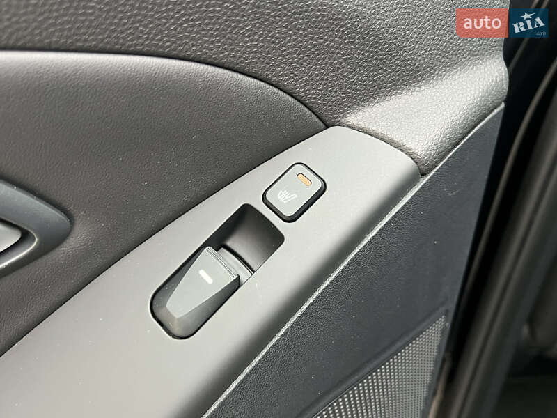 Позашляховик / Кросовер Hyundai ix35 2014 в Луцьку