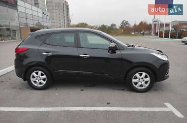 Внедорожник / Кроссовер Hyundai ix35 2010 в Полтаве