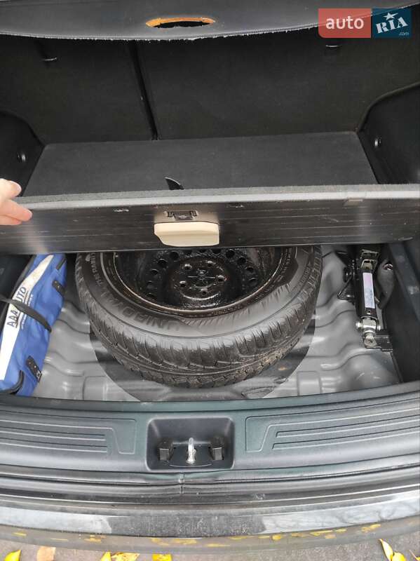 Внедорожник / Кроссовер Hyundai ix35 2010 в Полтаве фото 34 Внедорожник / Кроссовер Hyundai ix35 2010 в Полтаве