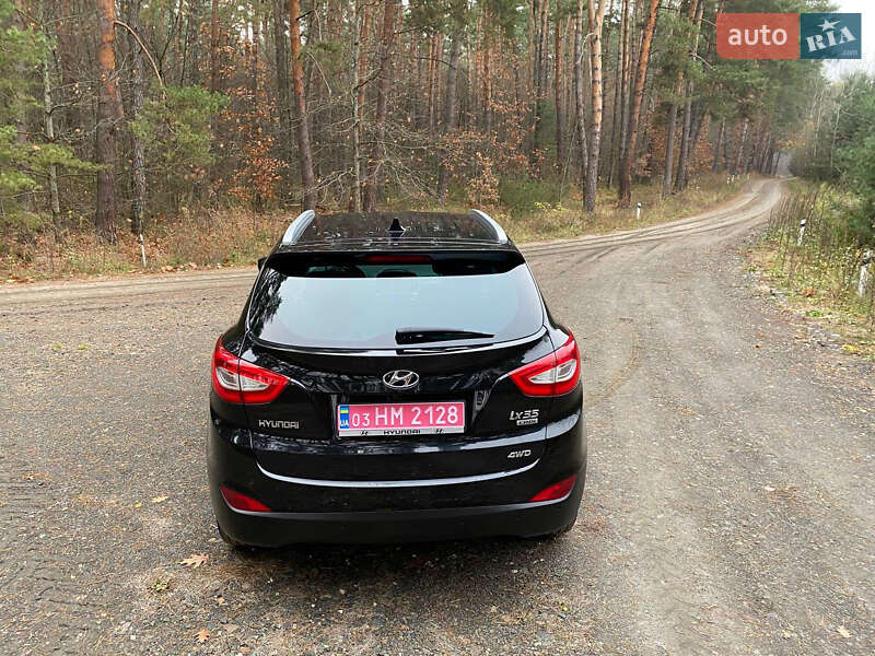 Внедорожник / Кроссовер Hyundai ix35 2015 в Радивилове