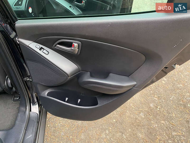 Внедорожник / Кроссовер Hyundai ix35 2015 в Радивилове