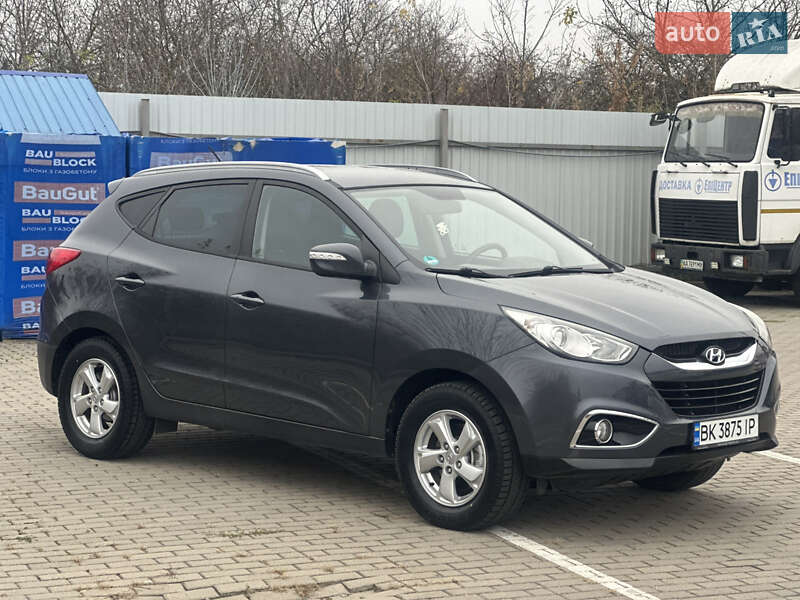 Внедорожник / Кроссовер Hyundai ix35 2011 в Дубно