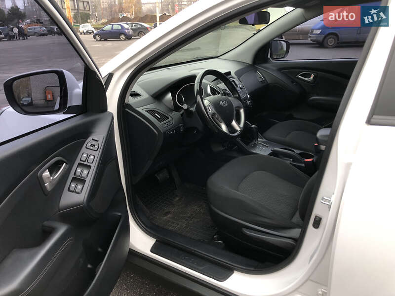 Позашляховик / Кросовер Hyundai ix35 2013 в Кривому Розі фото 10 Позашляховик / Кросовер Hyundai ix35 2013 в Кривому Розі