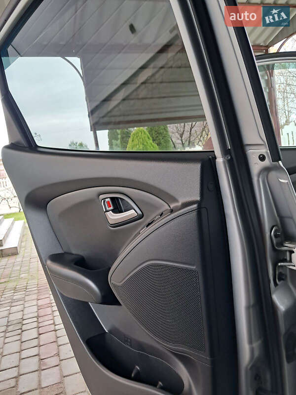 Внедорожник / Кроссовер Hyundai ix35 2011 в Староконстантинове фото 10 Внедорожник / Кроссовер Hyundai ix35 2011 в Староконстантинове