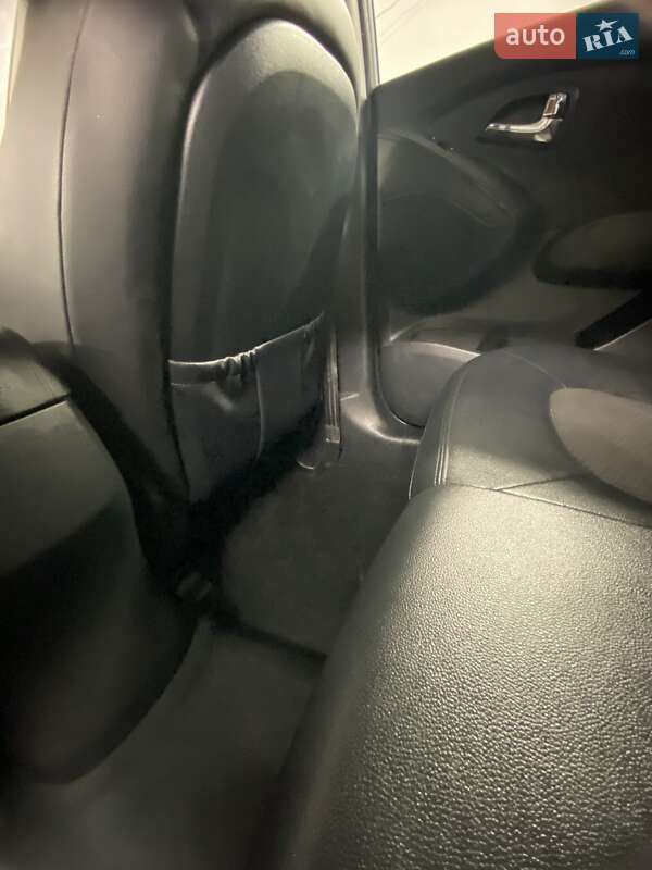 Позашляховик / Кросовер Hyundai ix35 2011 в Рівному
