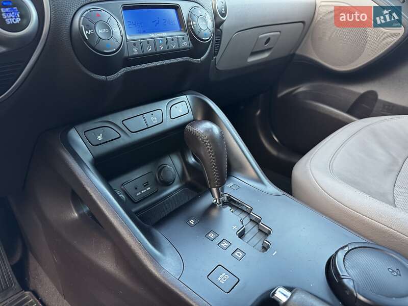 Внедорожник / Кроссовер Hyundai ix35 2011 в Одессе фото 35 Внедорожник / Кроссовер Hyundai ix35 2011 в Одессе