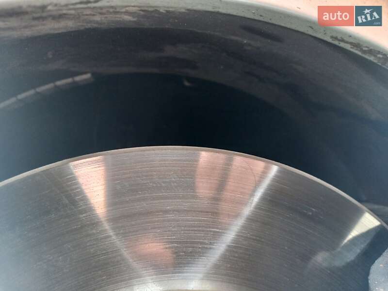 Внедорожник / Кроссовер Hyundai ix35 2010 в Конотопе