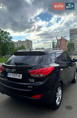 Позашляховик / Кросовер Hyundai ix35 2011 в Харкові