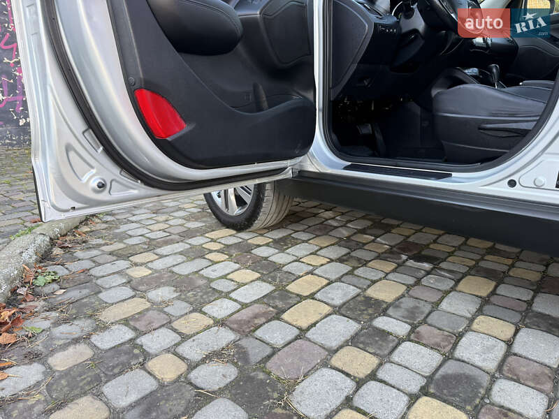 Внедорожник / Кроссовер Hyundai ix35 2014 в Луцке фото 81 Внедорожник / Кроссовер Hyundai ix35 2014 в Луцке