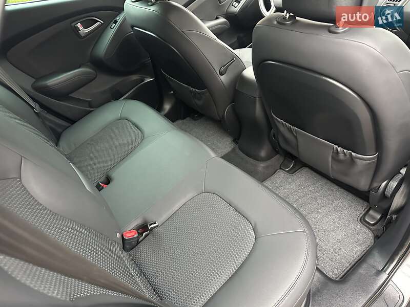 Внедорожник / Кроссовер Hyundai ix35 2011 в Луцке фото 46 Внедорожник / Кроссовер Hyundai ix35 2011 в Луцке