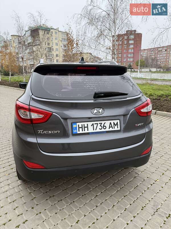 Внедорожник / Кроссовер Hyundai ix35 2014 в Черноморске