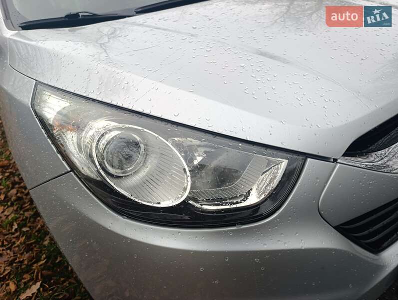 Внедорожник / Кроссовер Hyundai ix35 2012 в Киеве