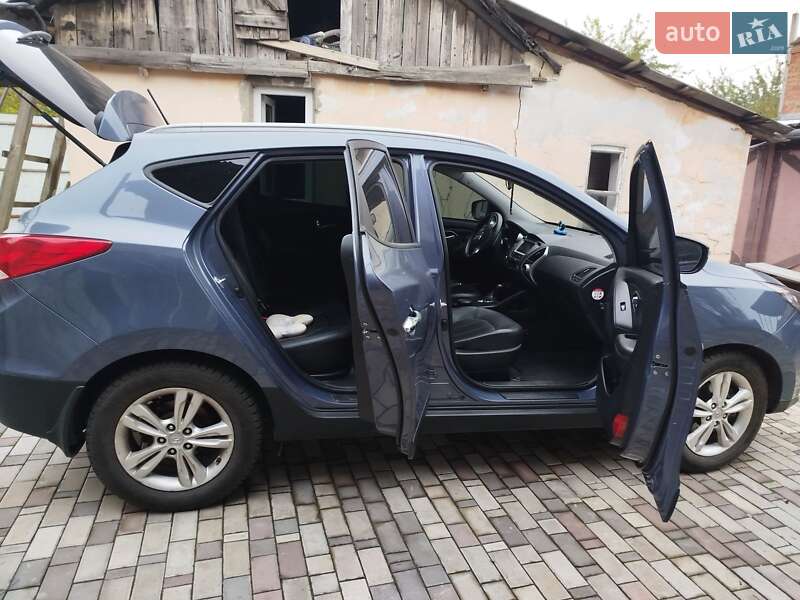 Позашляховик / Кросовер Hyundai ix35 2011 в Кропивницькому