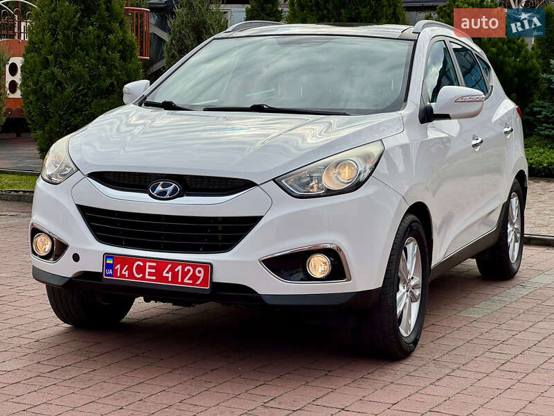 Внедорожник / Кроссовер Hyundai ix35 2012 в Стрые