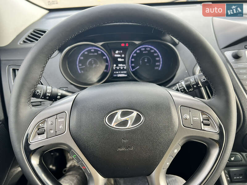 Внедорожник / Кроссовер Hyundai ix35 2013 в Николаеве фото 15 Внедорожник / Кроссовер Hyundai ix35 2013 в Николаеве