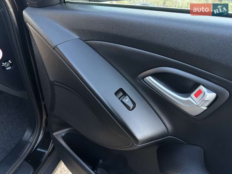 Внедорожник / Кроссовер Hyundai ix35 2014 в Трускавце