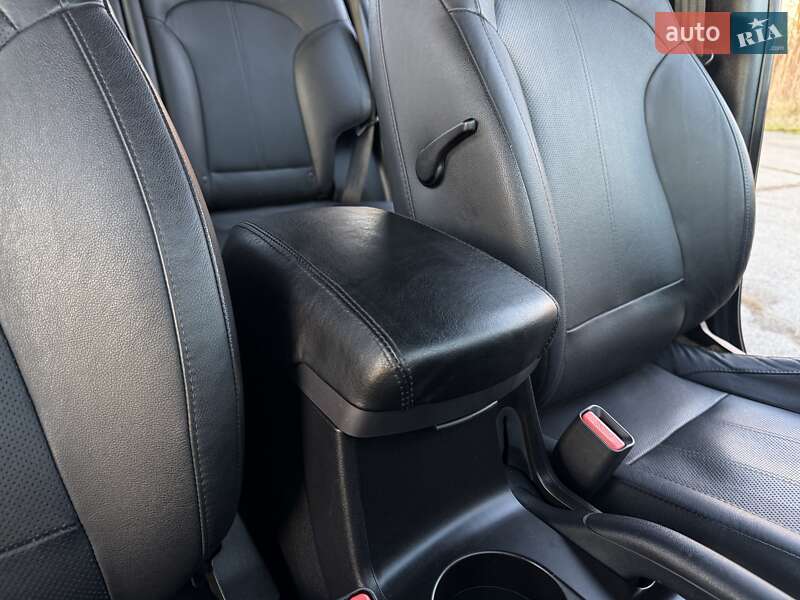 Внедорожник / Кроссовер Hyundai ix35 2014 в Трускавце