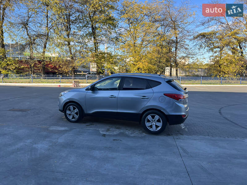 Внедорожник / Кроссовер Hyundai ix35 2012 в Одессе фото 4 Внедорожник / Кроссовер Hyundai ix35 2012 в Одессе