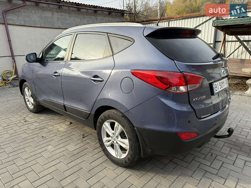Внедорожник / Кроссовер Hyundai ix35 2012 в Днепре фото 7 Внедорожник / Кроссовер Hyundai ix35 2012 в Днепре