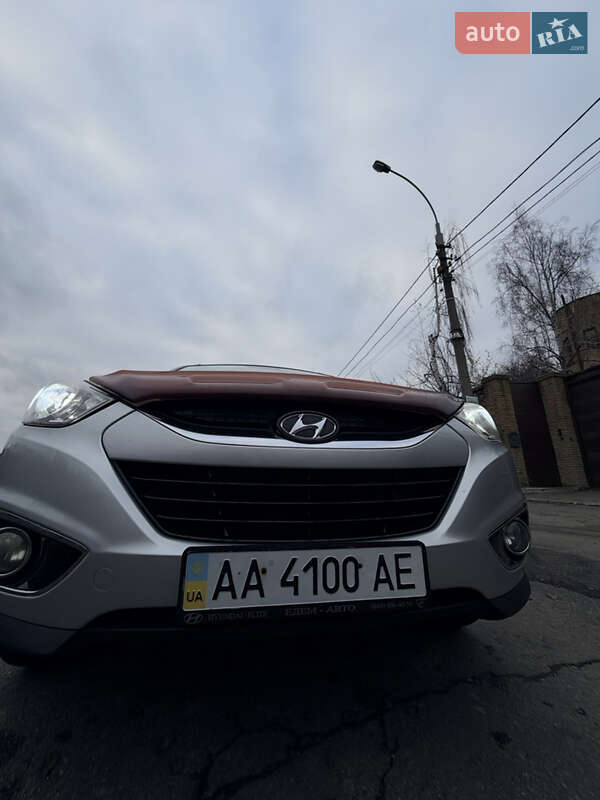 Внедорожник / Кроссовер Hyundai ix35 2011 в Киеве
