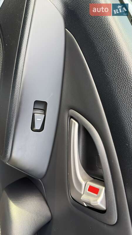 Внедорожник / Кроссовер Hyundai ix35 2011 в Бершади