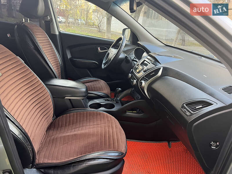Внедорожник / Кроссовер Hyundai ix35 2012 в Одессе