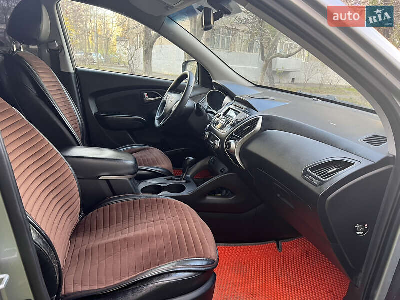 Внедорожник / Кроссовер Hyundai ix35 2012 в Одессе