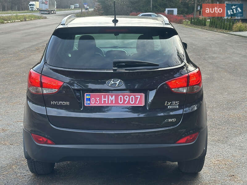 Внедорожник / Кроссовер Hyundai ix35 2010 в Ровно