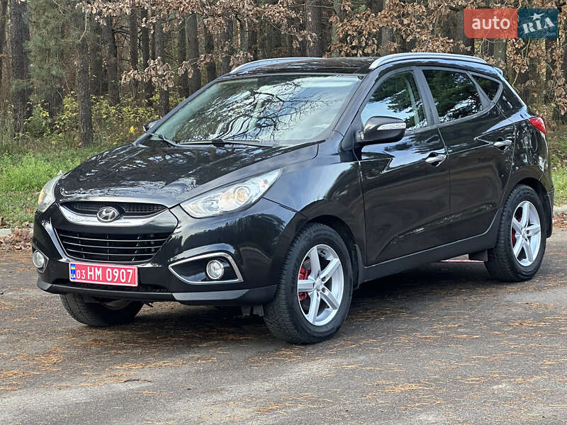 Внедорожник / Кроссовер Hyundai ix35 2010 в Ровно