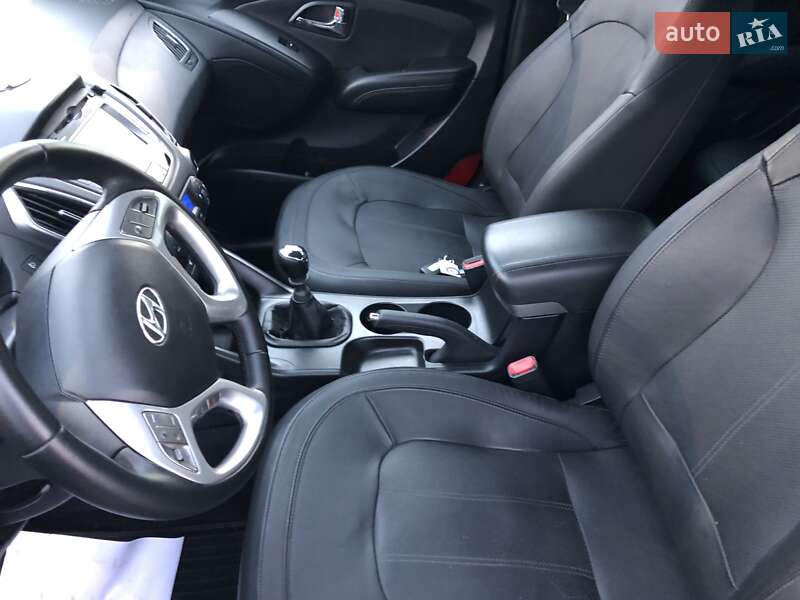 Внедорожник / Кроссовер Hyundai ix35 2011 в Луцке фото 22 Внедорожник / Кроссовер Hyundai ix35 2011 в Луцке