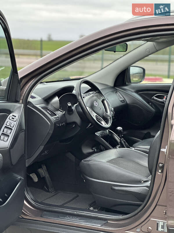 Внедорожник / Кроссовер Hyundai ix35 2011 в Радивилове