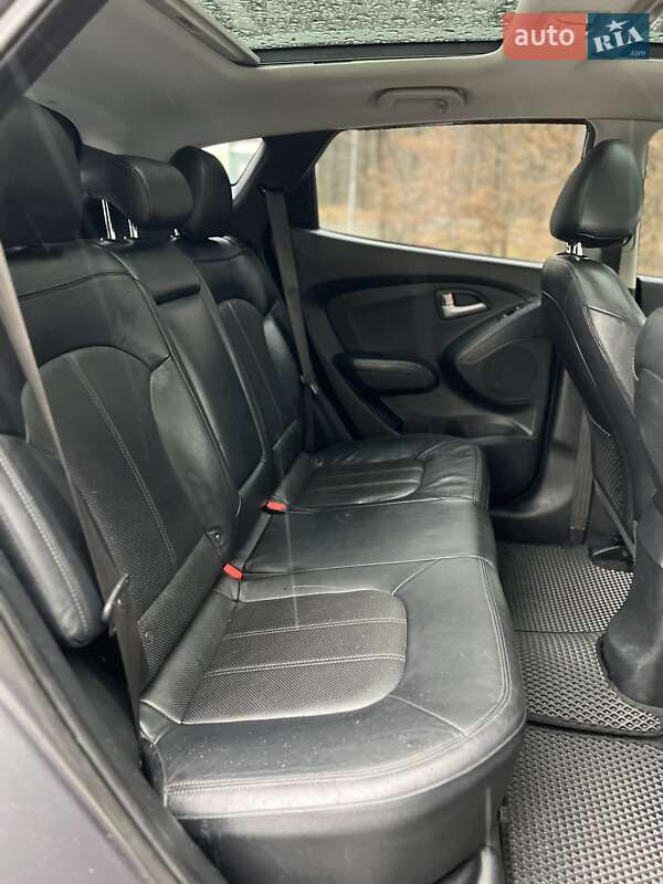 Внедорожник / Кроссовер Hyundai ix35 2011 в Львове