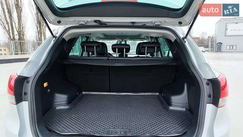 Внедорожник / Кроссовер Hyundai ix35 2011 в Киеве