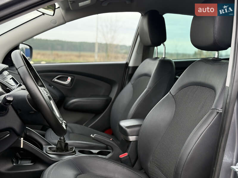 Внедорожник / Кроссовер Hyundai ix35 2011 в Радивилове