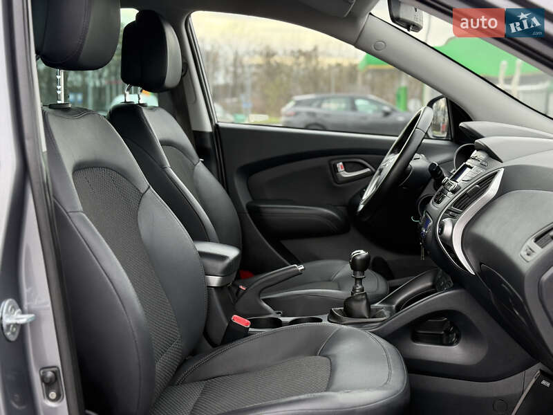 Внедорожник / Кроссовер Hyundai ix35 2011 в Радивилове