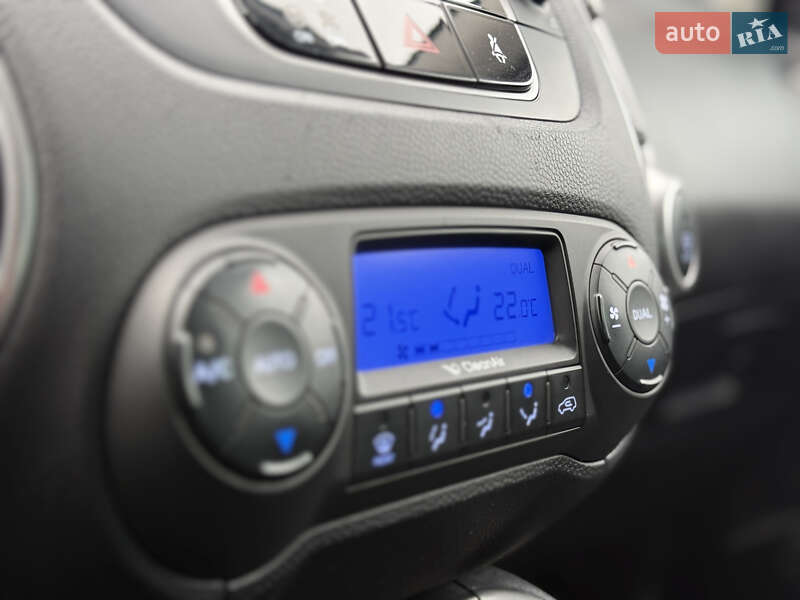 Внедорожник / Кроссовер Hyundai ix35 2011 в Радивилове