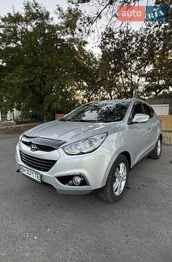 Внедорожник / Кроссовер Hyundai ix35 2013 в Черноморске